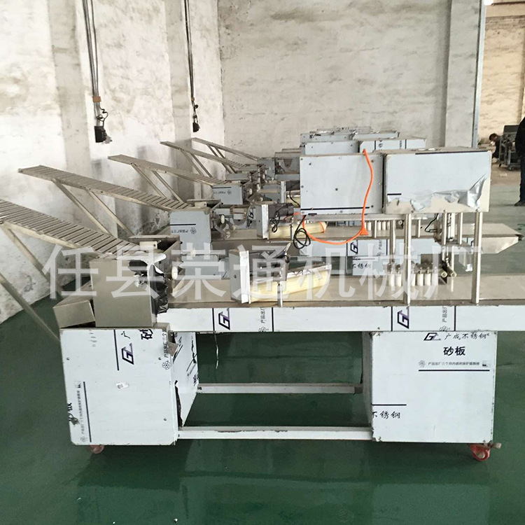 方饅頭機 數(shù)控自動刀切饅頭機 饅頭整形機 小型饅頭機 商用饅頭機