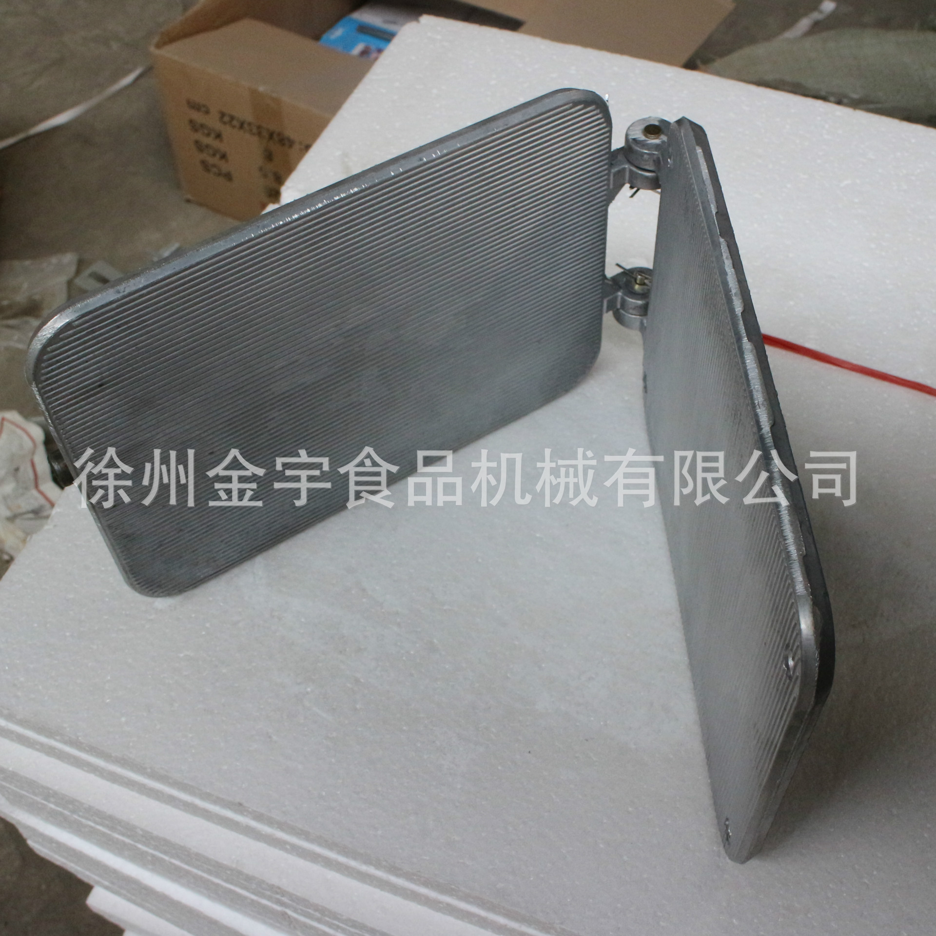 商用多功能半自動(dòng)循環(huán)式保溫蛋卷機(jī)全套燃?xì)饬鏉L筒式蛋卷機(jī)