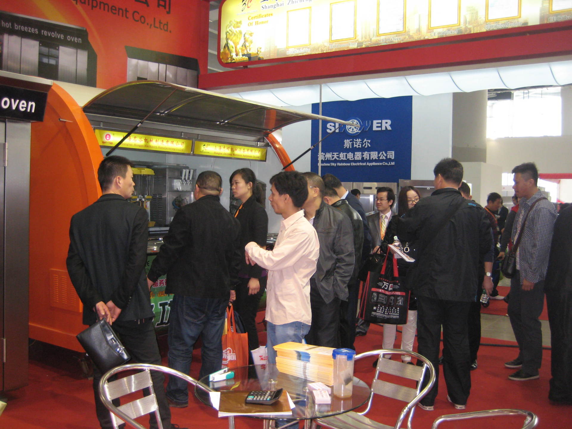 直銷(xiāo)花生豆腐機(jī) 商用型花生豆?jié){機(jī)豆奶機(jī) 全自動(dòng)電熱豆?jié){機(jī)