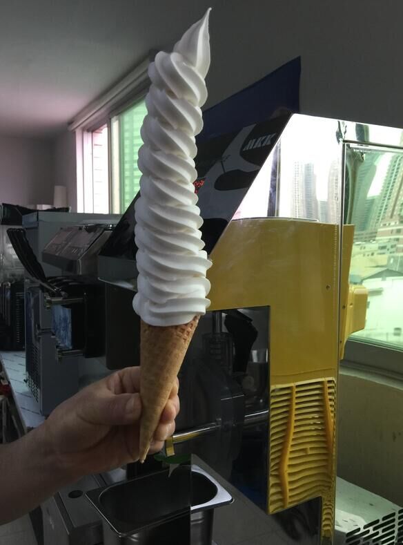 商用酸奶水果冰淇淋機(jī)自制酸奶雪糕機(jī) 軟質(zhì)冰激凌機(jī) 量大從優(yōu)直銷