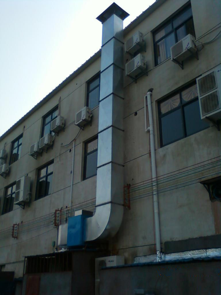 廠家直銷(xiāo)新款不銹鋼油煙凈化器一體機(jī)，油煙設(shè)備,油煙排放系統(tǒng)